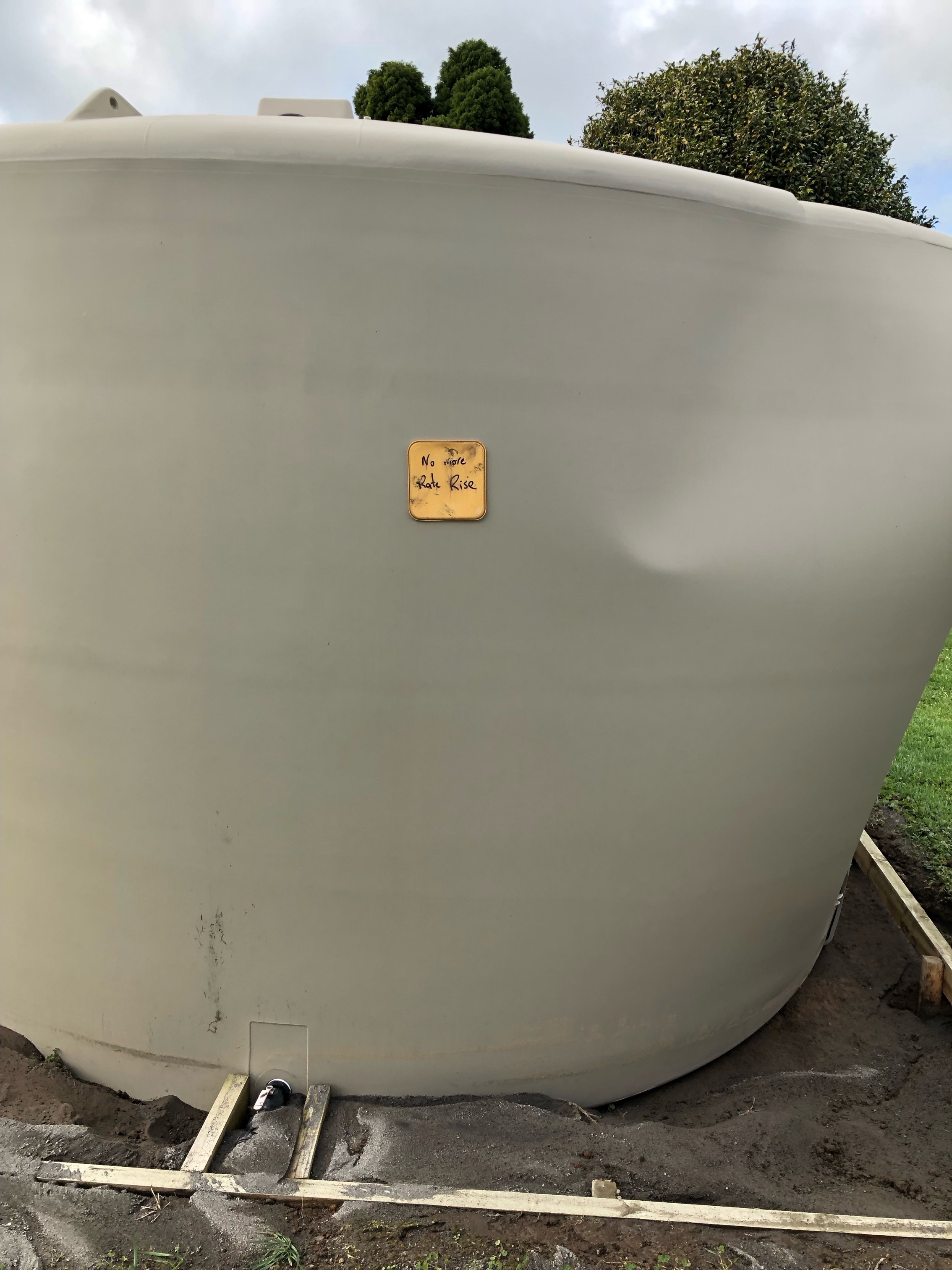 Photo of damaged water tank